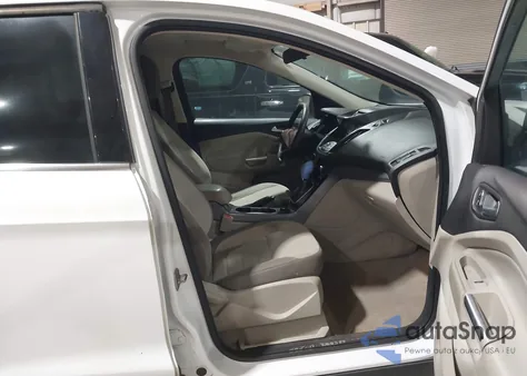 2013 Ford Escape Se z USA, uszkodzony, nr VIN 1FMCU9GX5DUD66958